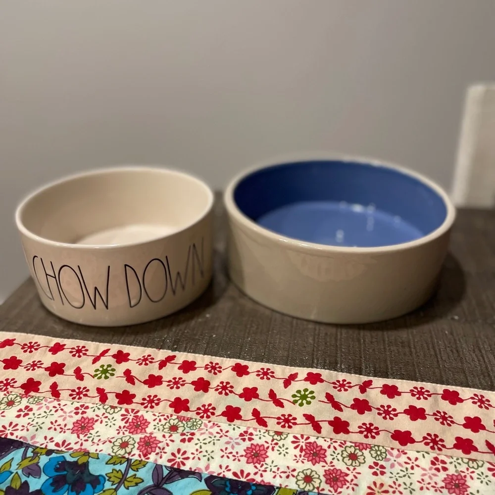 Ceramic Pet Dog Cat Dish Set - Rae Dunn ‘CHOW DOWN’ + blue / tan